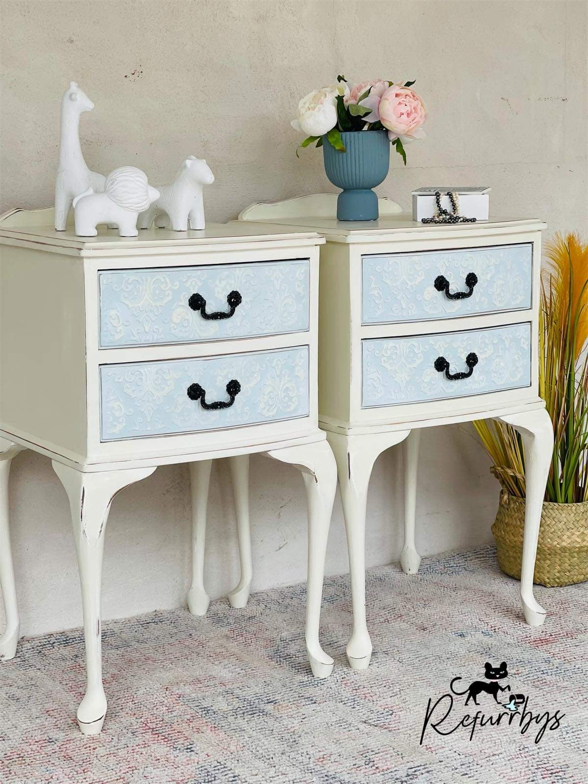 Seashell - Chalk Finish