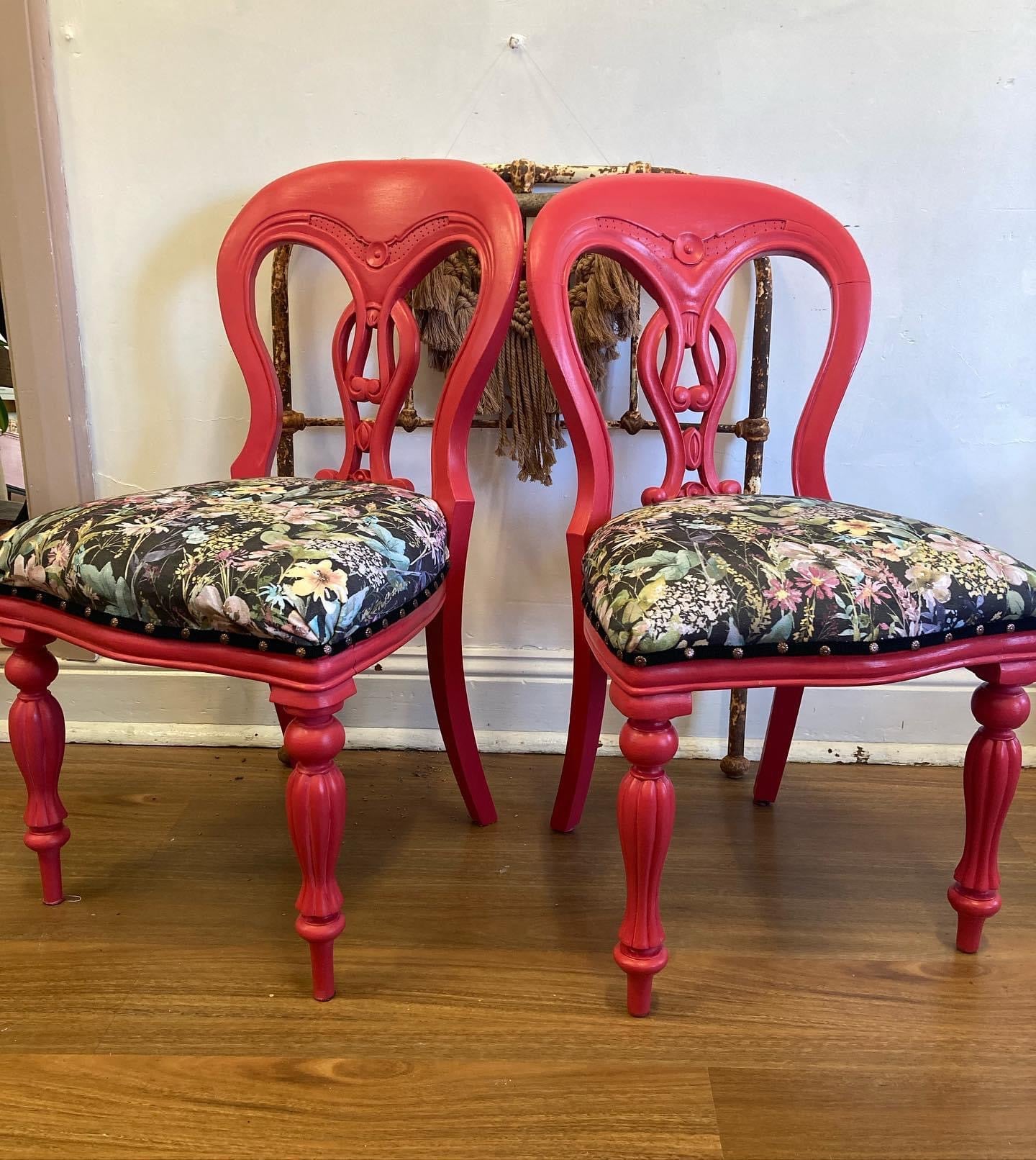 Cranberry - Chalk Finish