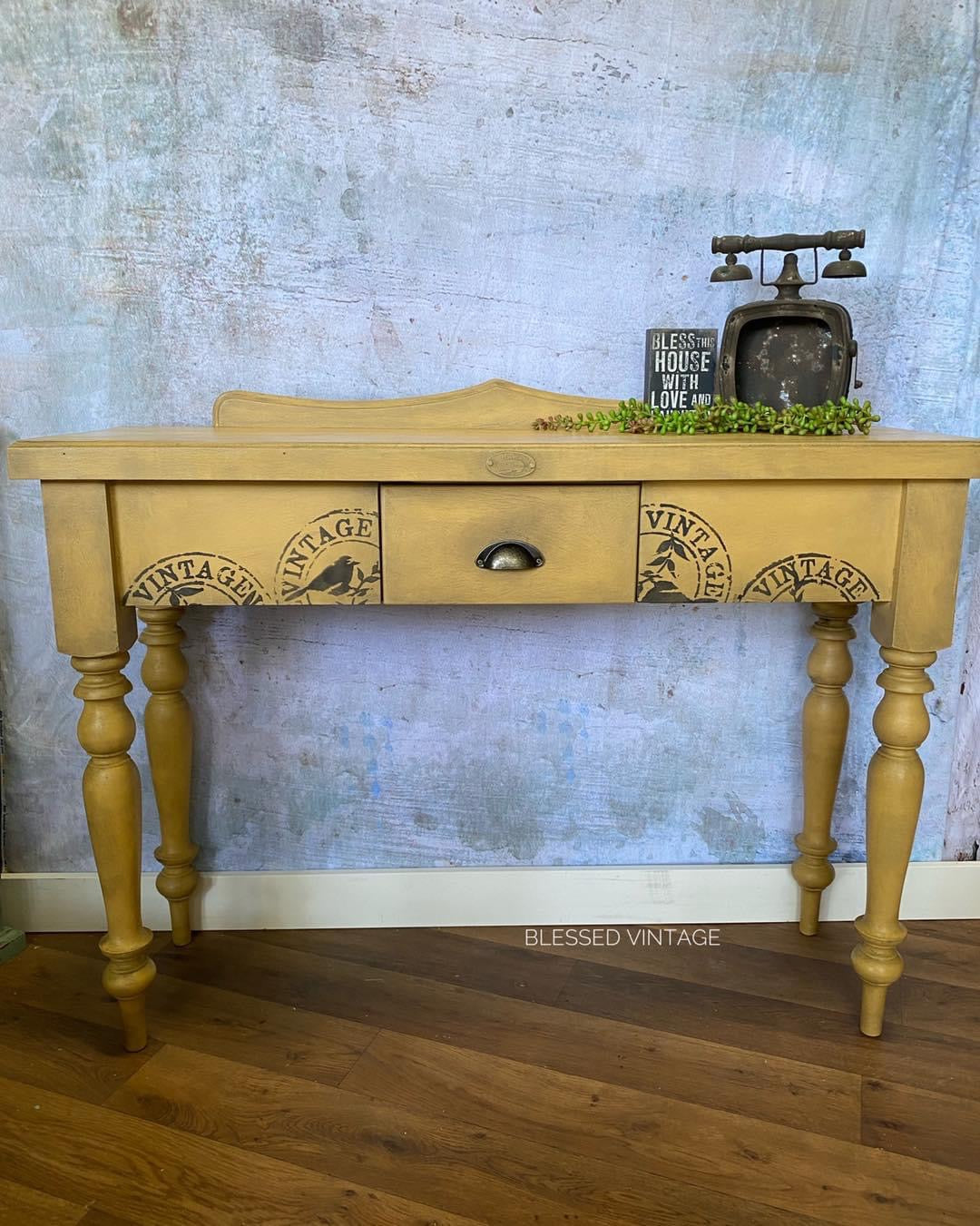 Ochre - Chalk Finish