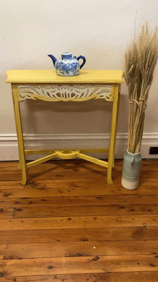 Ochre - Chalk Finish