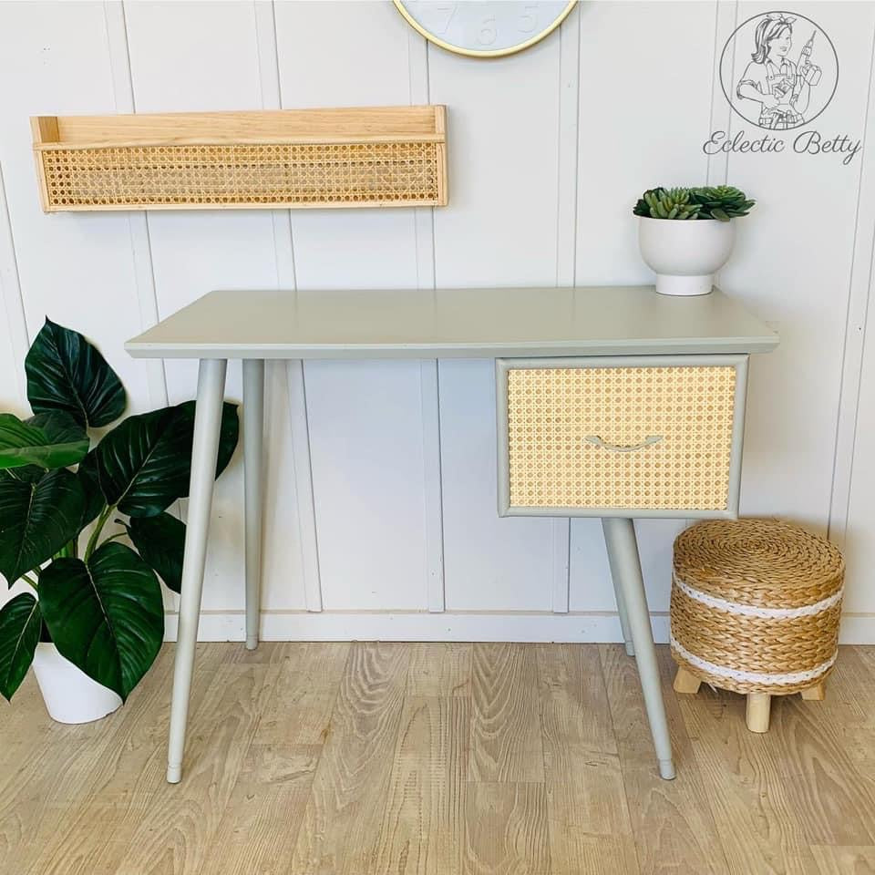Macadamia - Chalk Finish