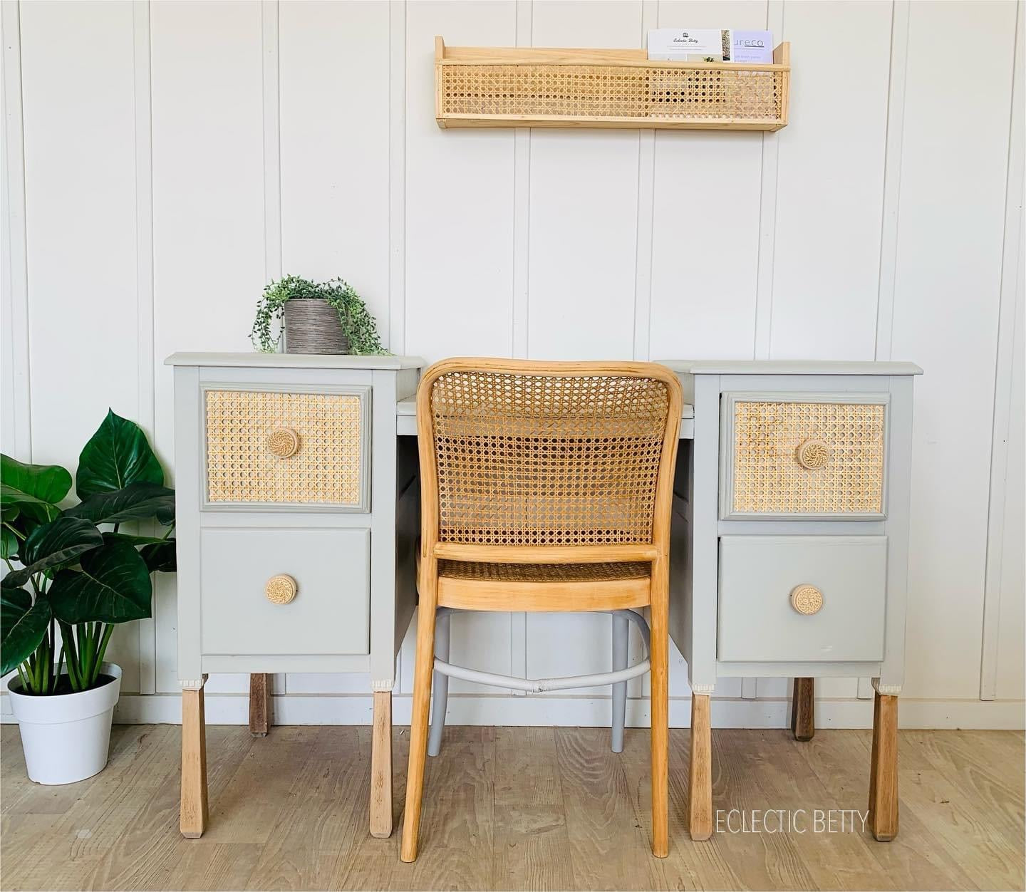 Macadamia - Chalk Finish